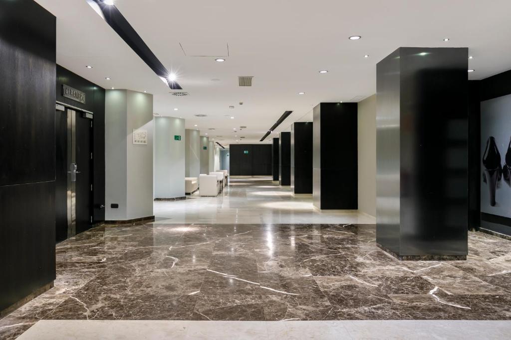 Tárgyalóterem/bálterem