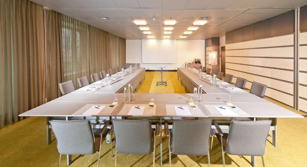 Tárgyalóterem/bálterem