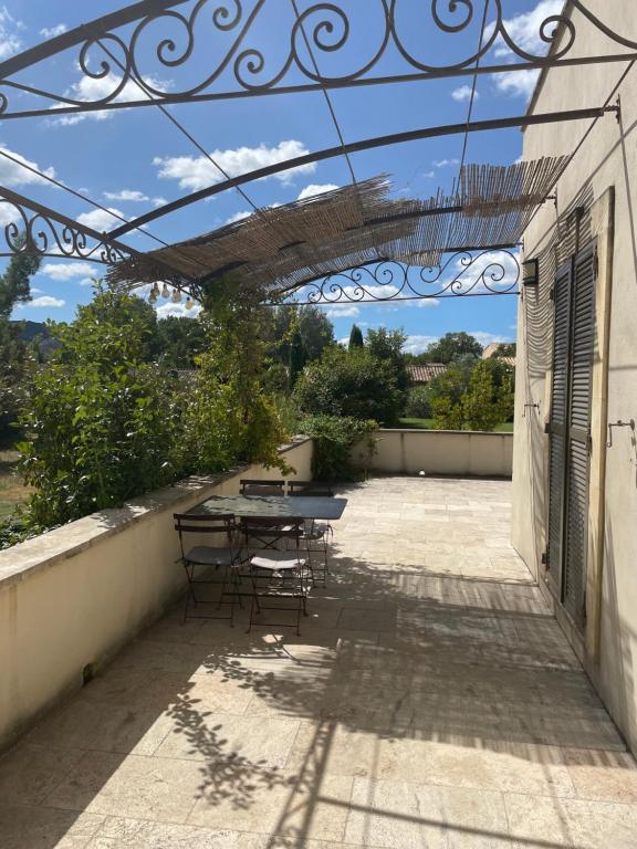 Appartement dans bastide à Saint Rémy de Provence - 2