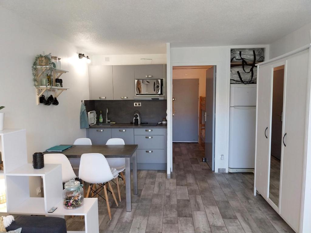 Le Blue Waters, studio cosy à 100m de la mer, tout équipé - 4