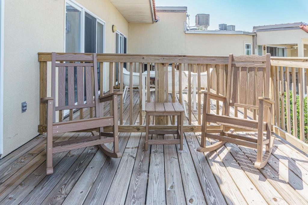 Inn at Camachee Harbor View Suite 28 photo