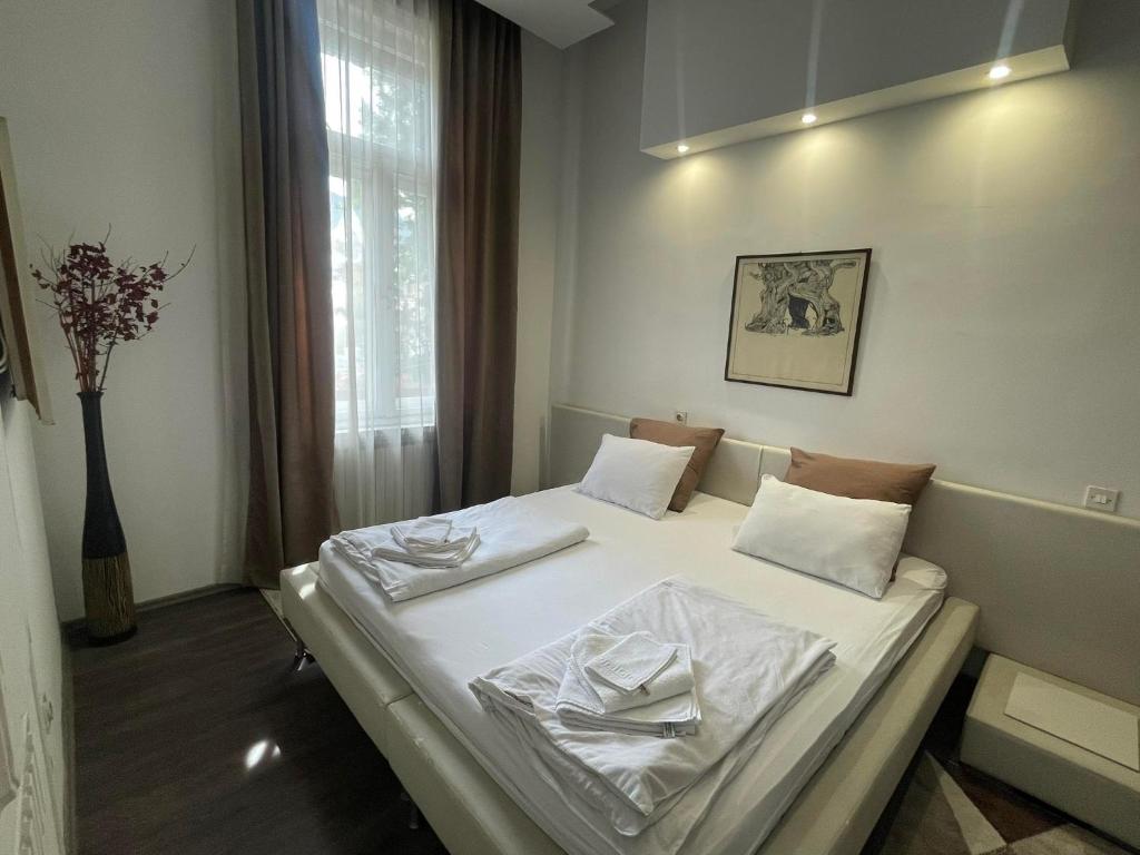 Apartment Romana - 2