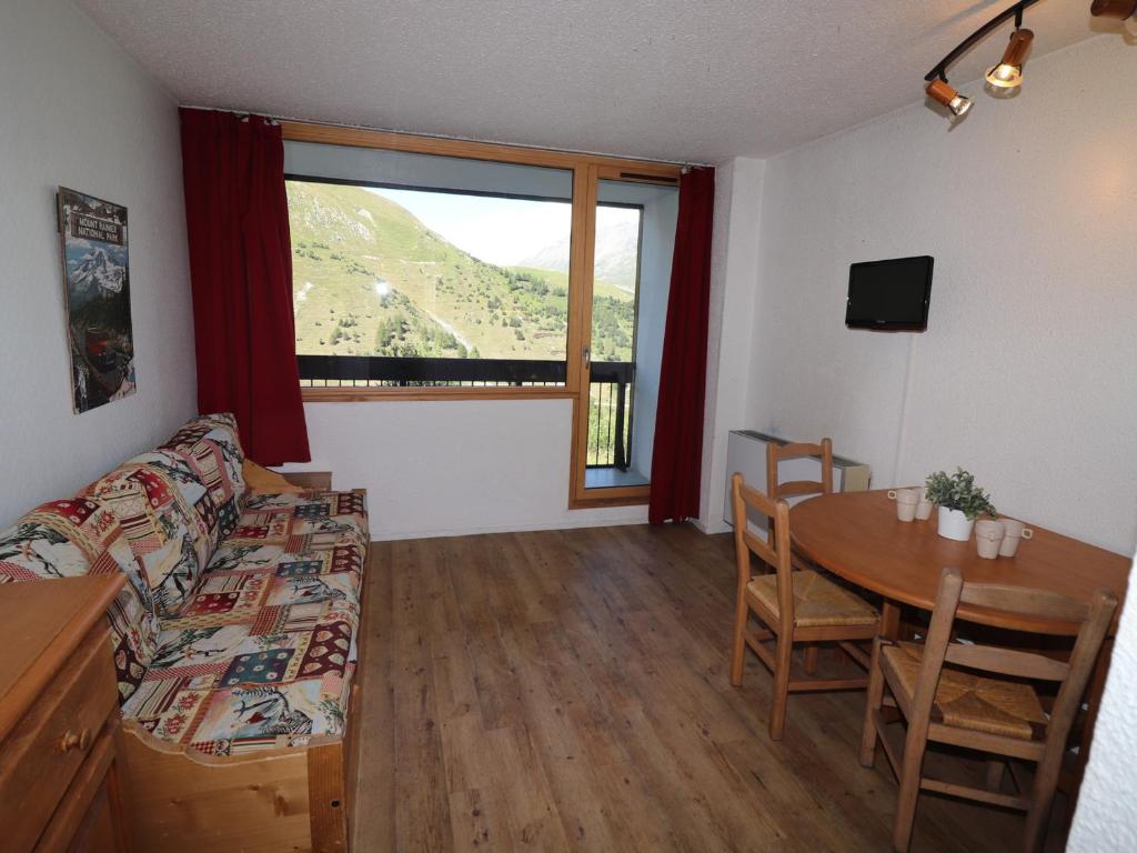 Studio lumineux proche des pistes avec balcon et animaux admis - FR-1-502-474 - 5