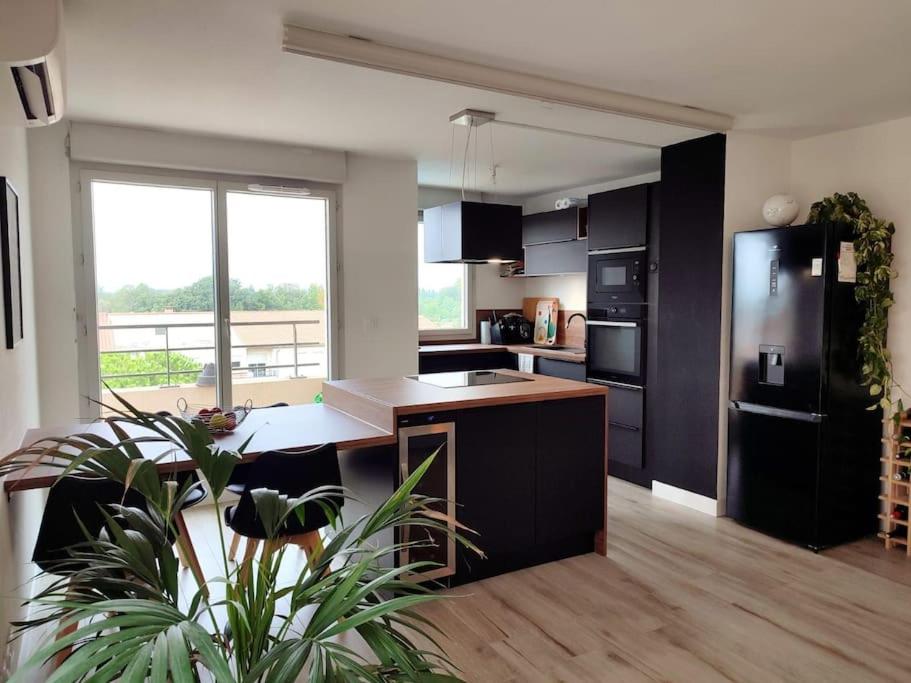 Superbe appartement avec vue sur le Canigou et les Albères
