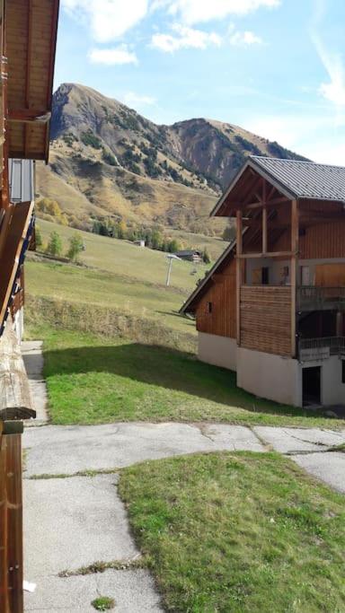 APPARTEMENT PIEDS DE PISTE - 4-6 PERSONNES - 2