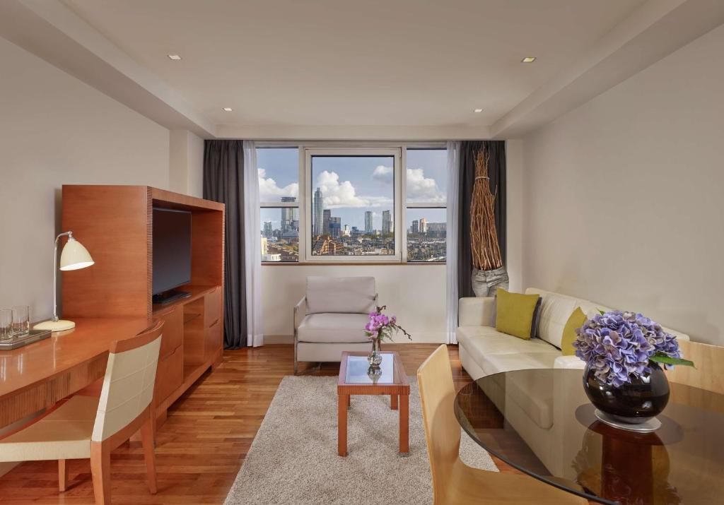 พาร์ค พลาซา วิกตอเรีย ลอนดอน (Park Plaza Victoria London)