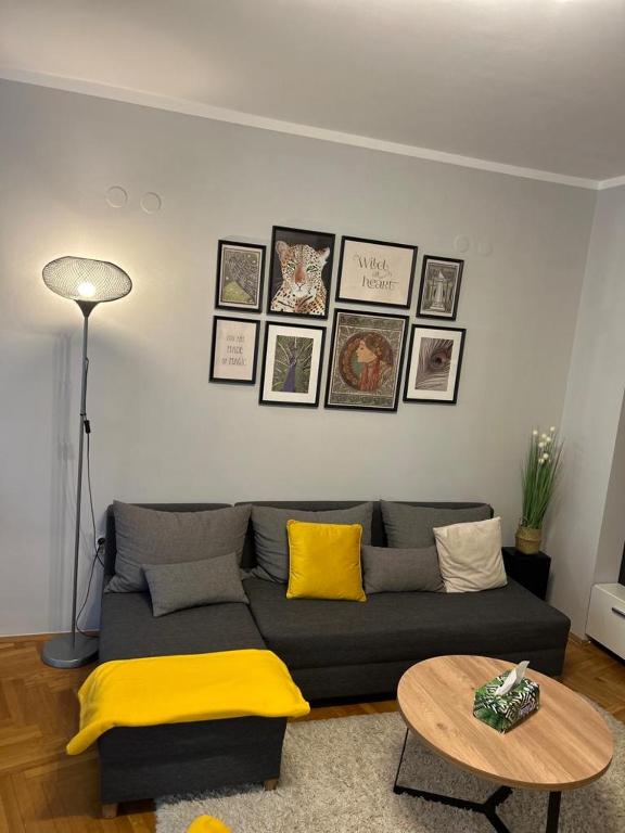 THE FIVE-OLD TOWN Apartments - 4