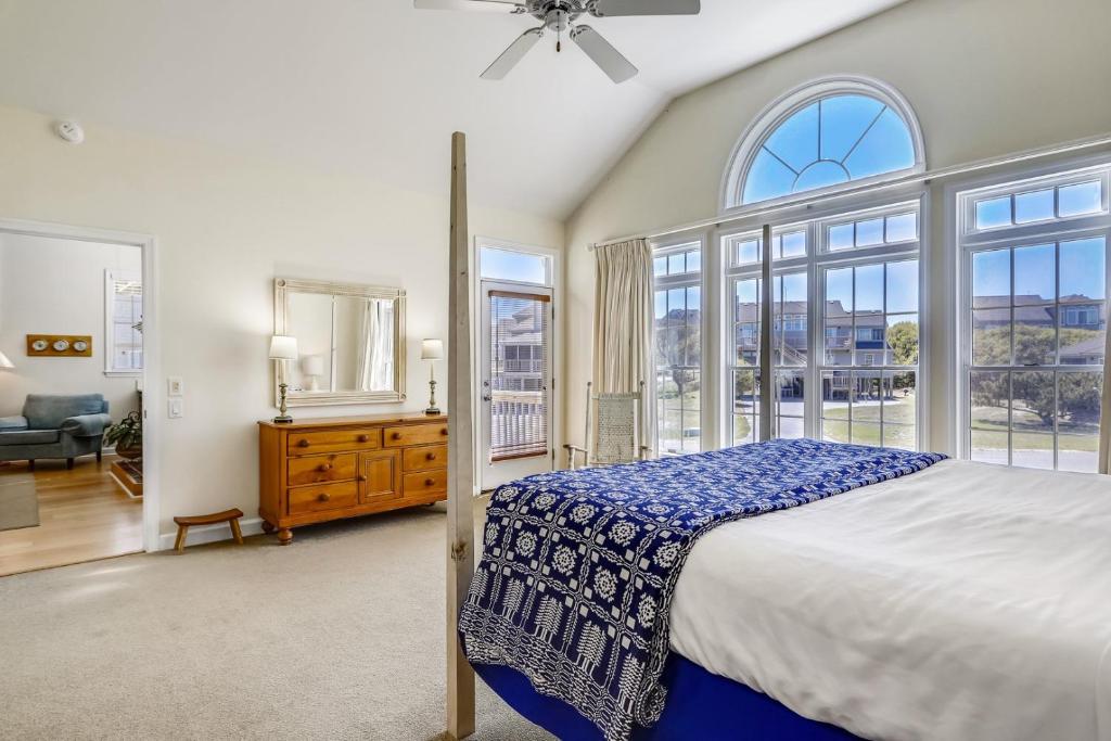 The Tydway at Ships Watch, Duck