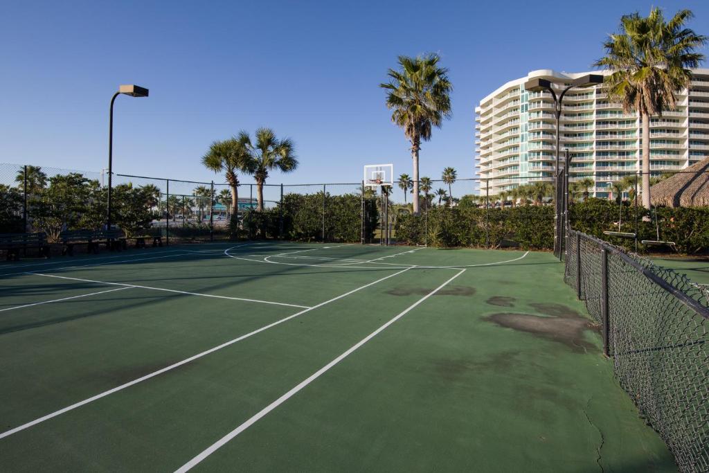 Tennis court