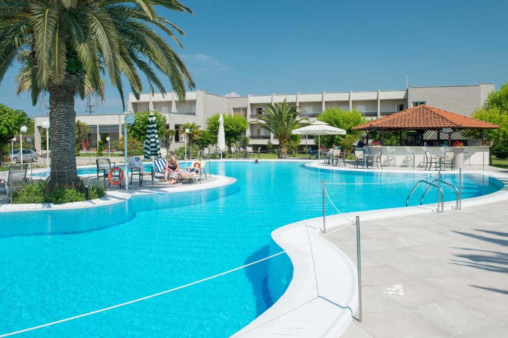 Hotel Aethria photo