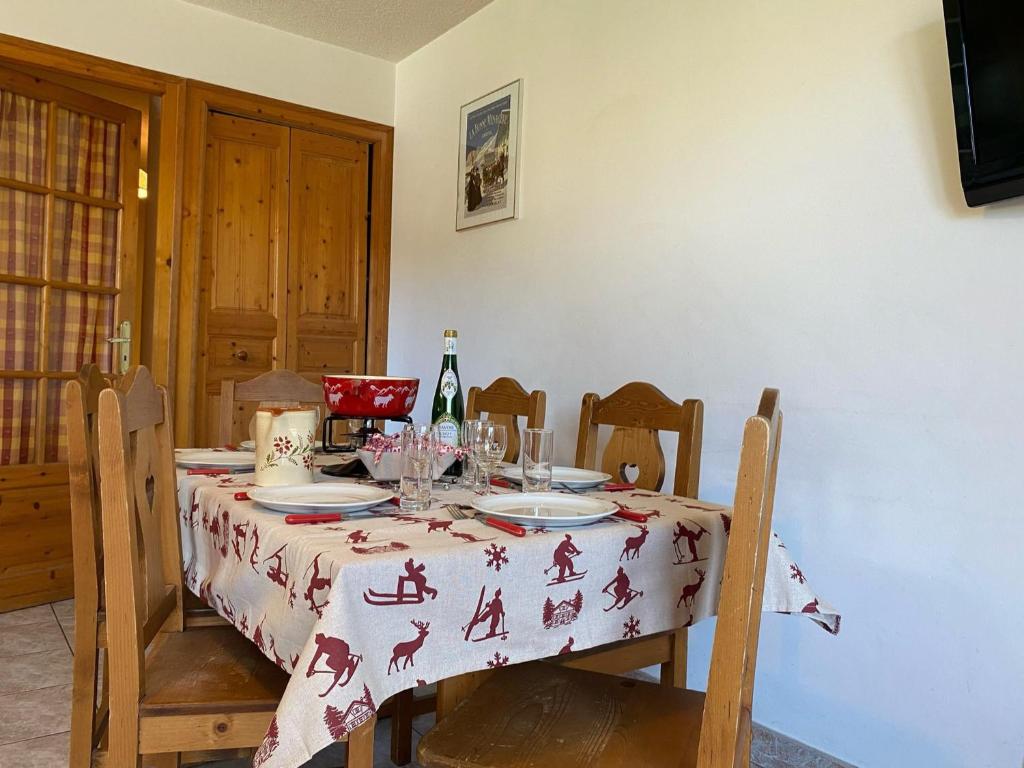 Charmant appartement à Châtel, proche du centre, 2 chambres, 1 place parking - FR-1-693-83 - 3