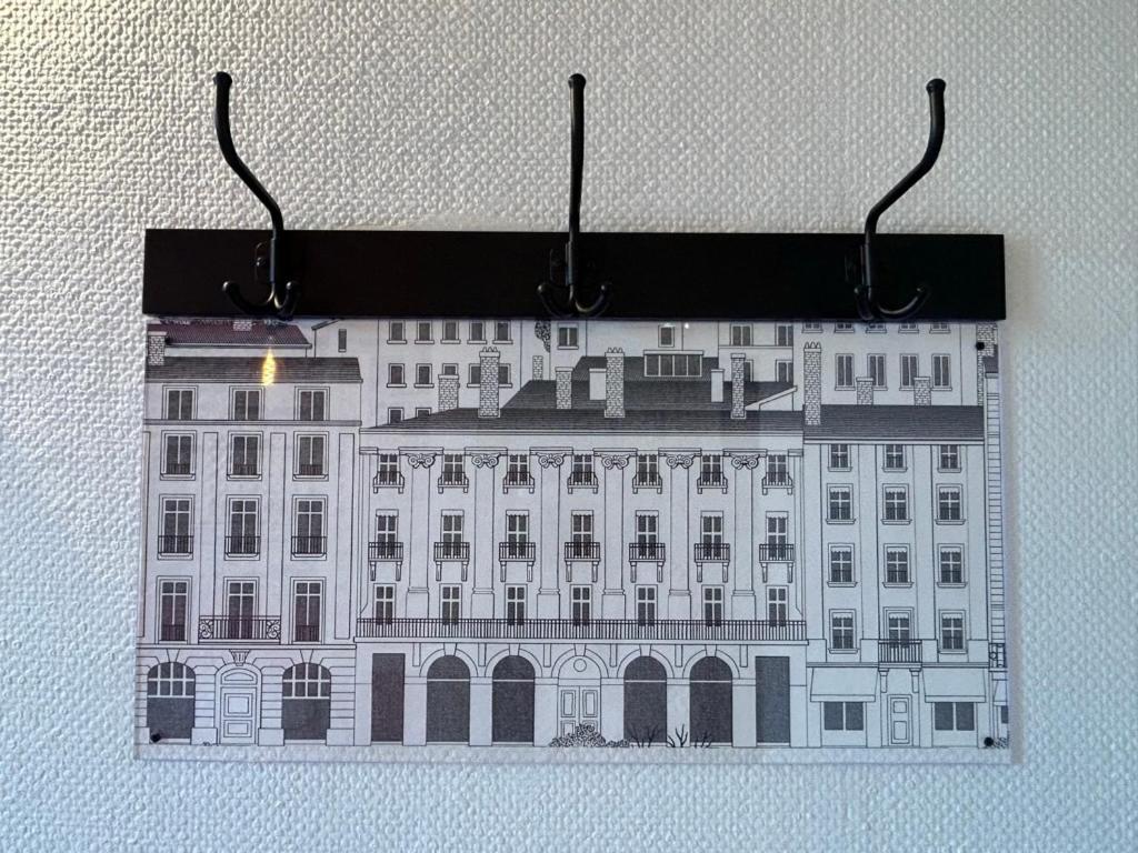 Hotel de la Croix-Rousse photo