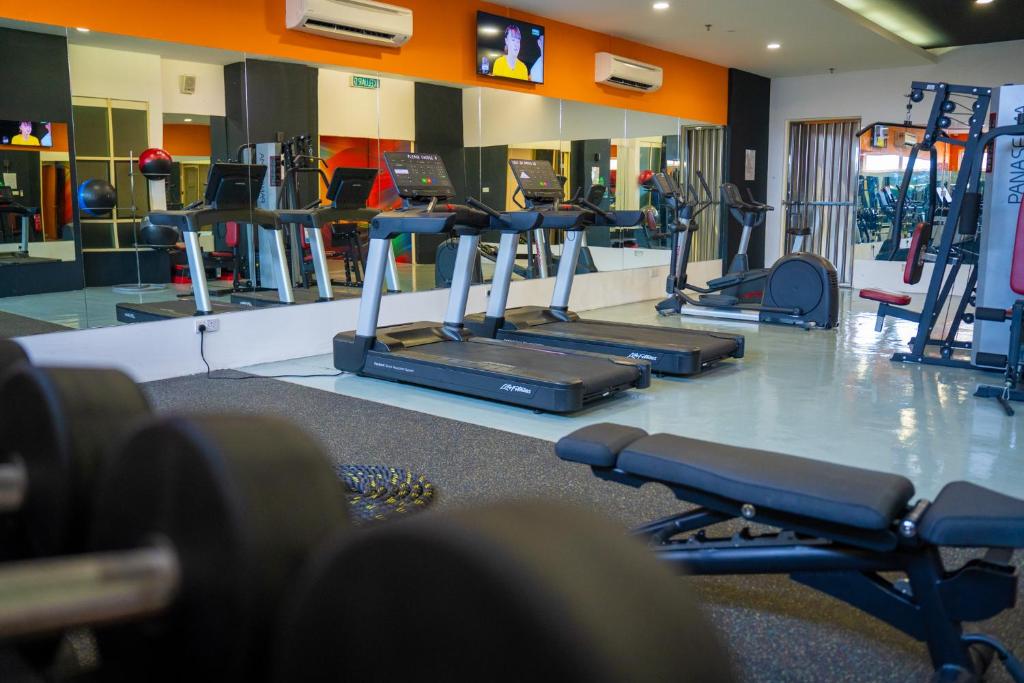 The Waterfront Hotel, Kuching 2024 Updated Prices, Deals