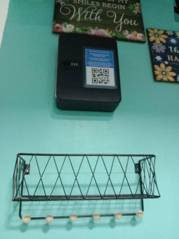 Handz Guest House II (WiFi)-For Family/Same Gender photo