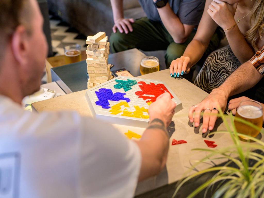 Shared lounge/TV area