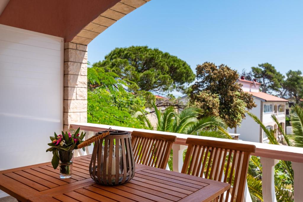 Apartmani kod Lovrica 전경