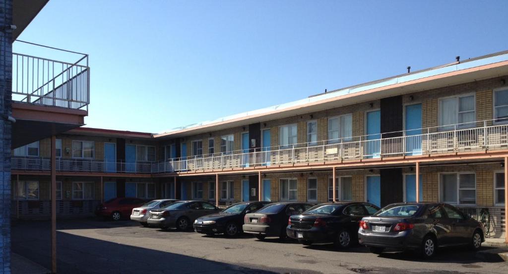 Motel Saint-Jacques — Hotel in Montreal (QC)