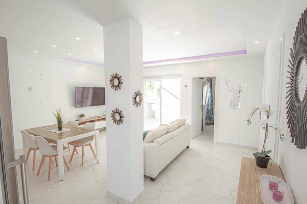 Green Point 3 bed holiday House - 2