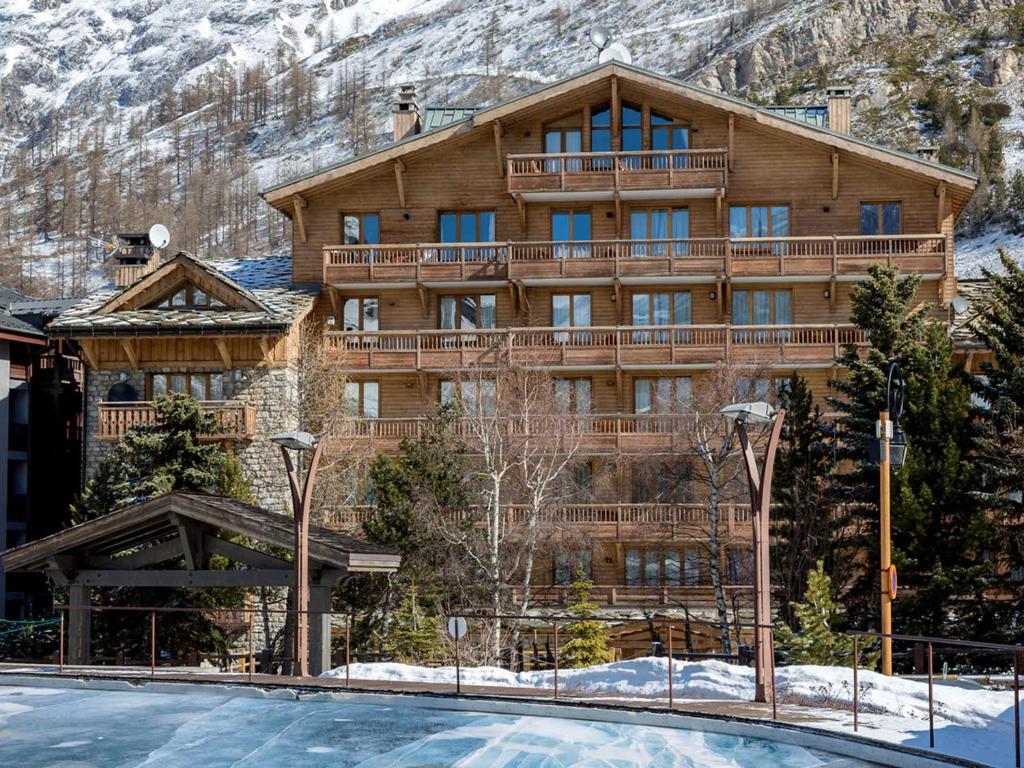 Appartement luxe 4 pièces + studio, terrasse Sud, centre Val-d'Isère, 2023, 8 personnes - FR-1-694-149 - 2