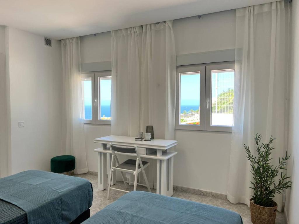 PaulMarie Duplex Ocean View - 4