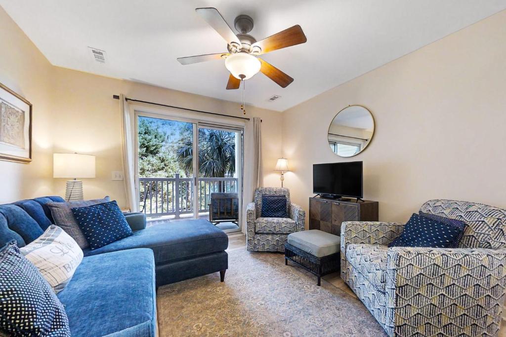 Palmettos at Folly 1L, Folly Beach