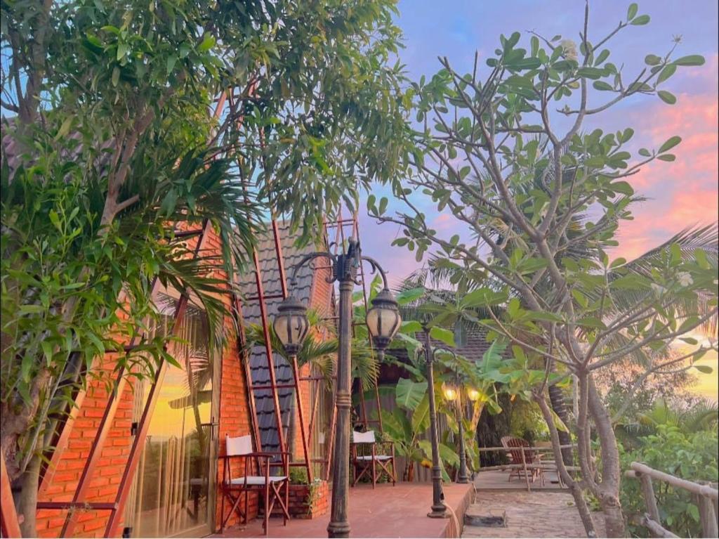 Ngoại cảnh khách sạn