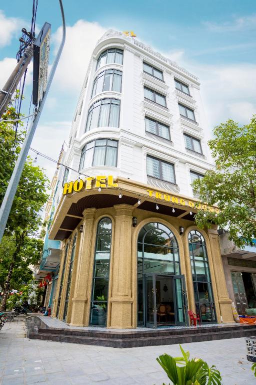 Hotel Trùng Dương