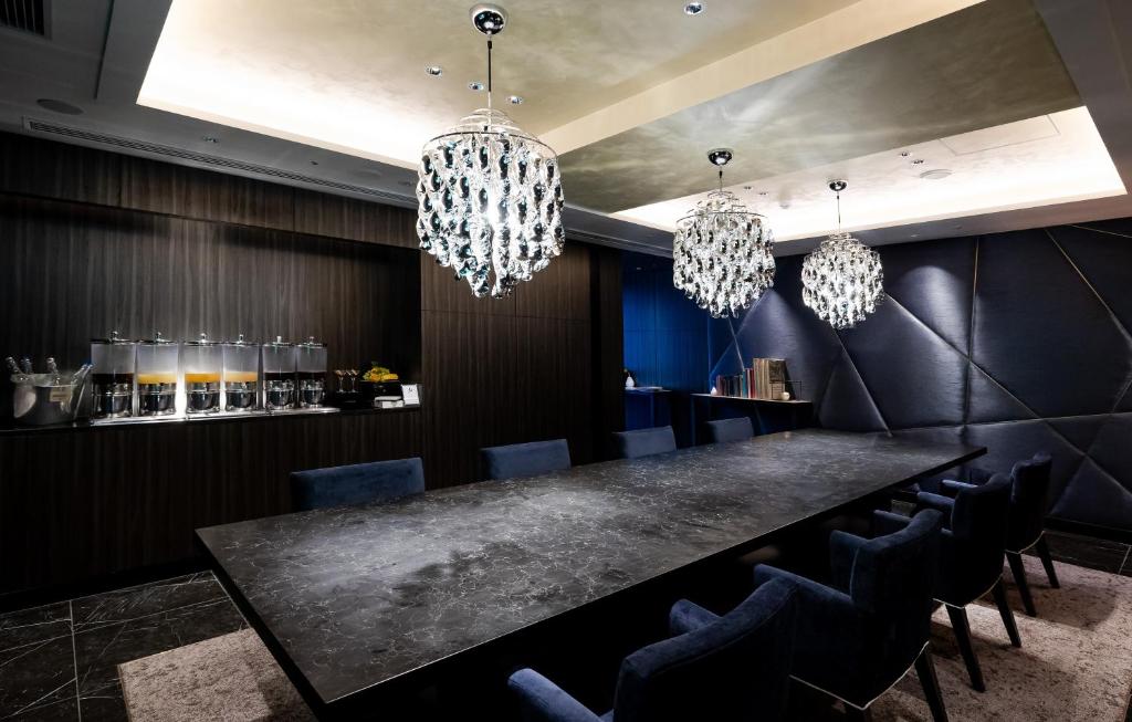 酒吧/Lounge Bar