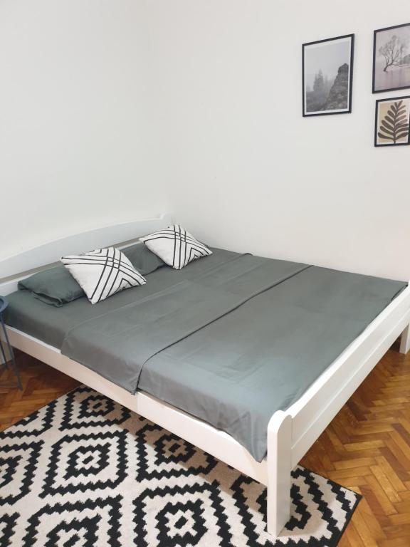 Apartman Park Jagodina-studio u centru grada FREE parking - 4