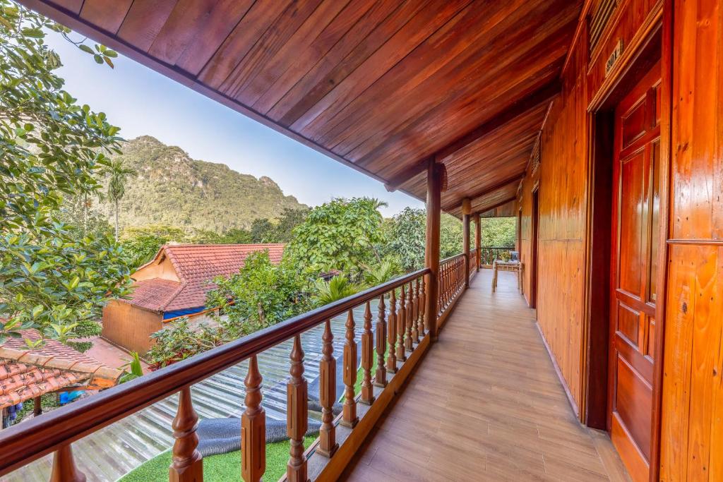 Surrounding environment