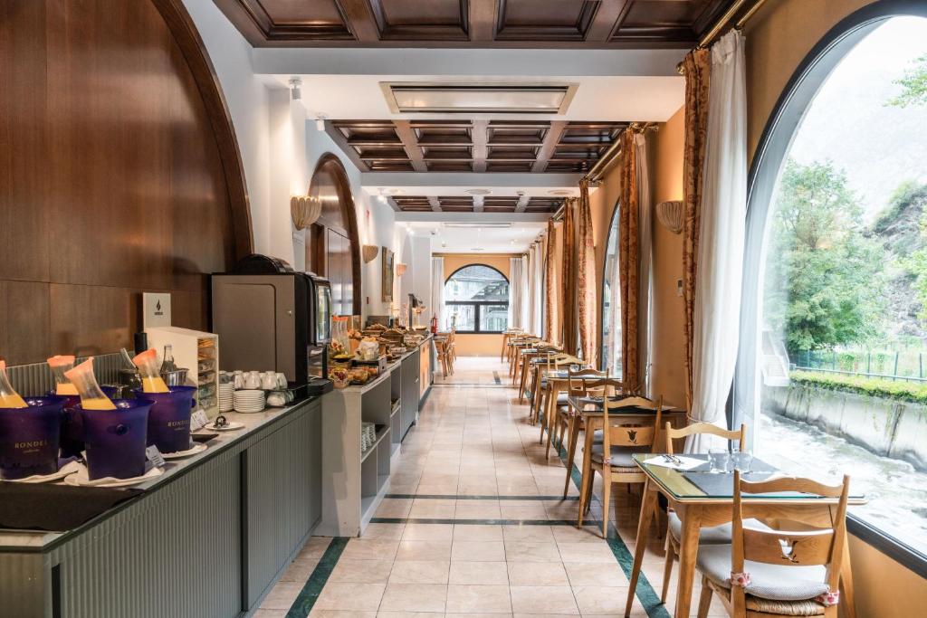 Food and beverages, Hotel Spa Termes Carlemany in Escaldes
