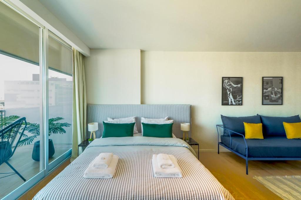 Be Libertador - 3 Lux 9 Pax Lofts 12 - 1
