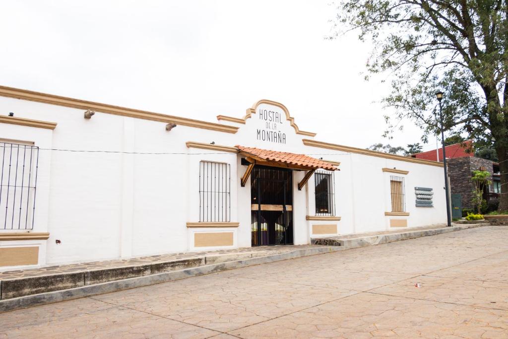 Hostal de la Montaña - 3