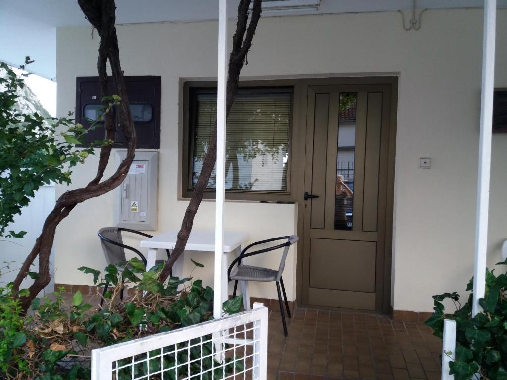 Apartman - Sutomore - 1