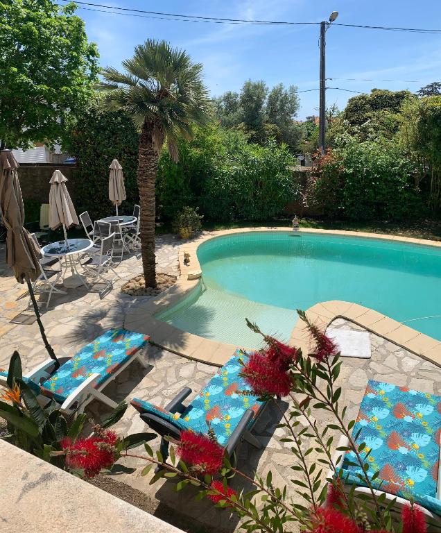 Grande chambre dans villa proche de la plage - 1