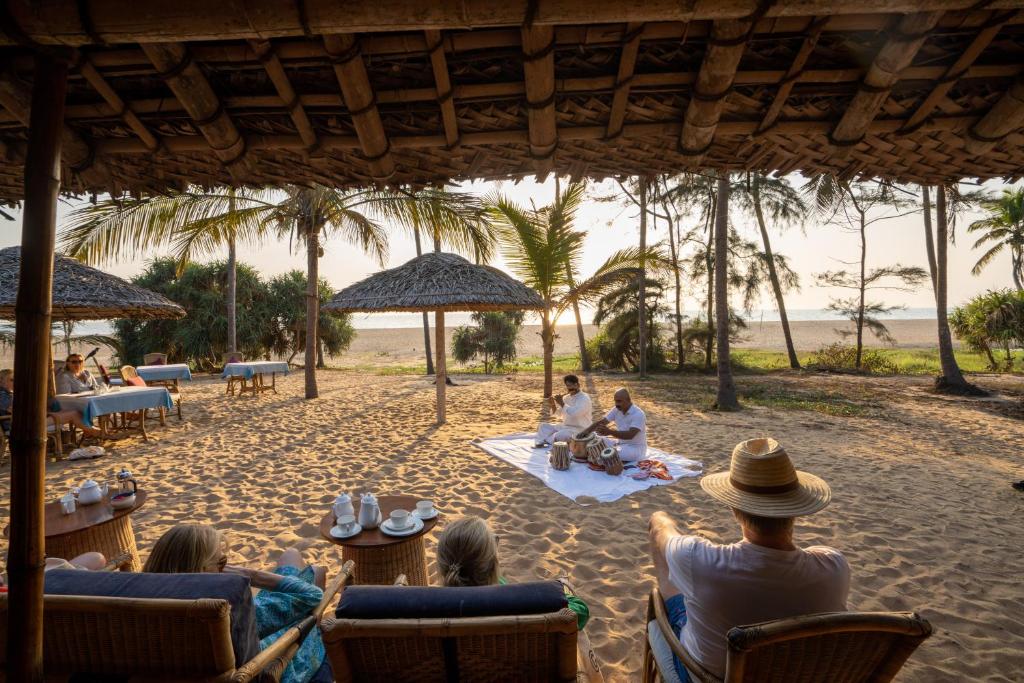 2. 닐레시와 허미티..