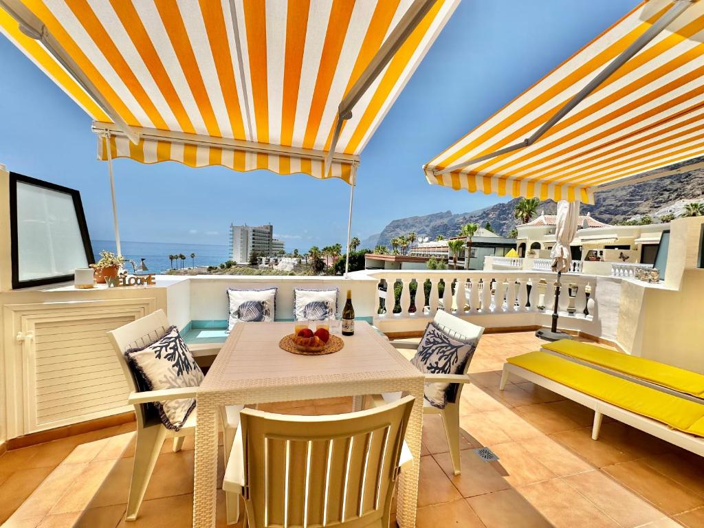 Costa Canaria, Santiago del Teide