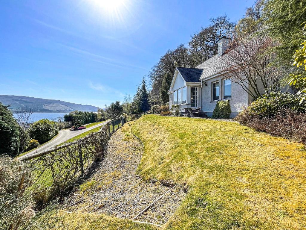 Woodside- Uk33897
