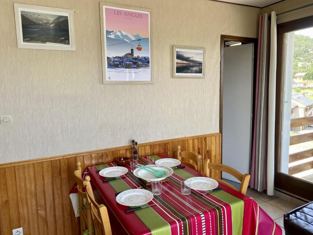 Studio Cabine 26m², 4 pers, proche commerces et pistes - FR-1-758-3 - 3