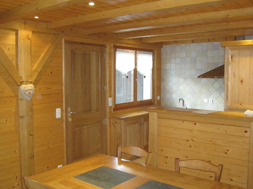 3 chambres, parking privé, Wi-Fi, Les Gets - FR-1-671-8 - 2