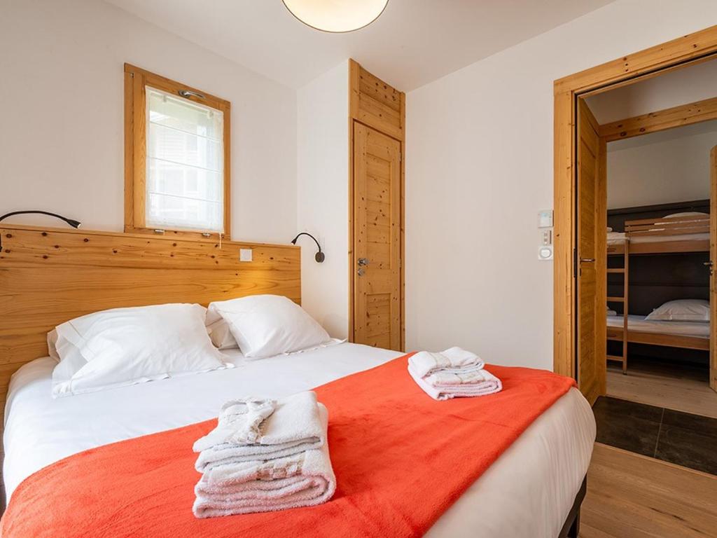 Appartement 3 Pièces + Cabine, 6 Pers, Terrasse Sud/Est, Proche Pistes, Garage, Wi-Fi - FR-1-671-106 - 2