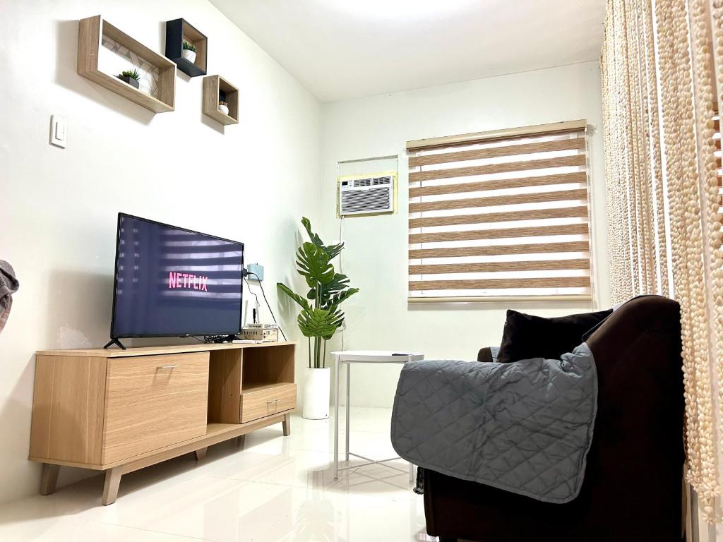 Cozy Suite in Camella Manors Bacolod photo