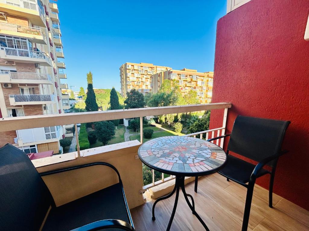 Iris II studios, Benalmádena