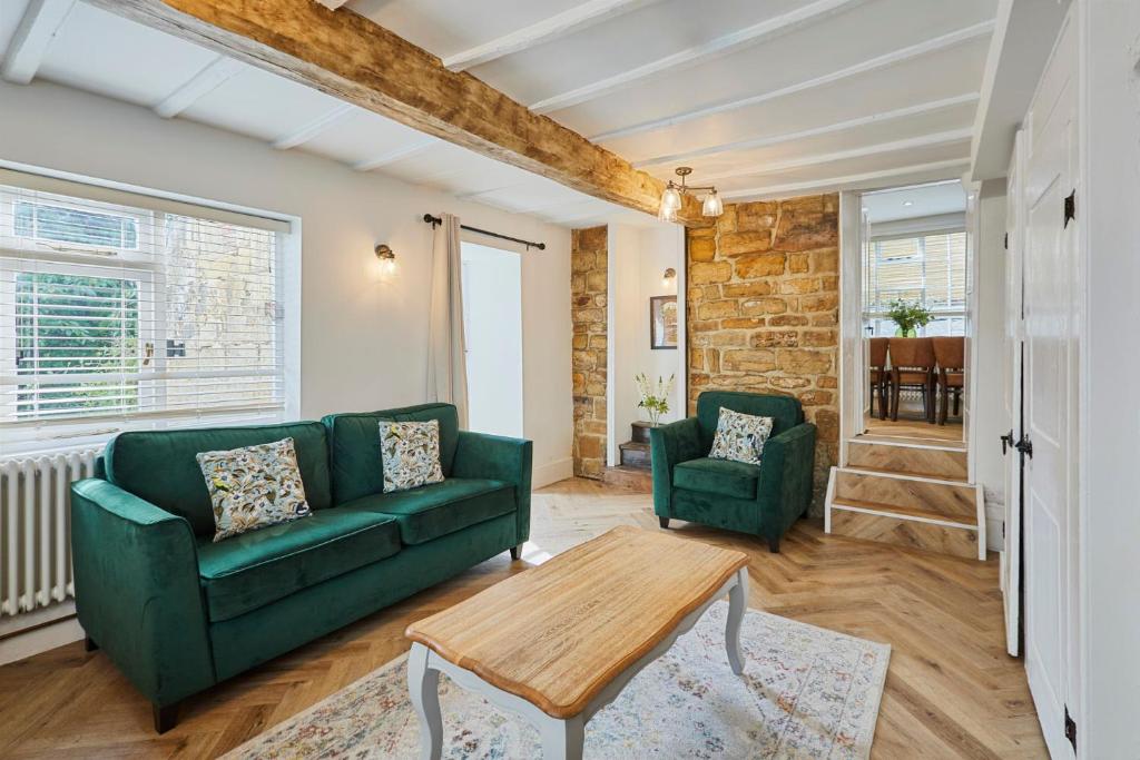 Host & Stay - Cragg Cottage, Whitby