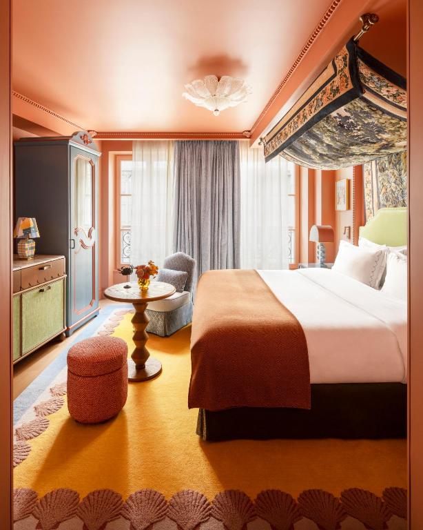 Paris Le Grand Mazarin Additional