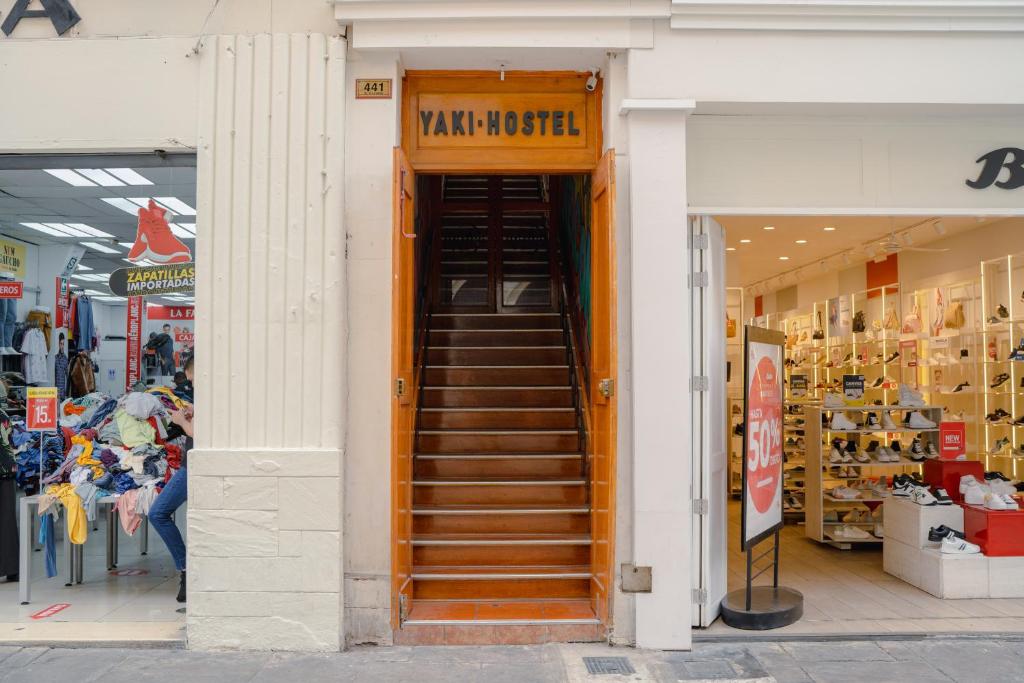 Yaki Hostel - 2