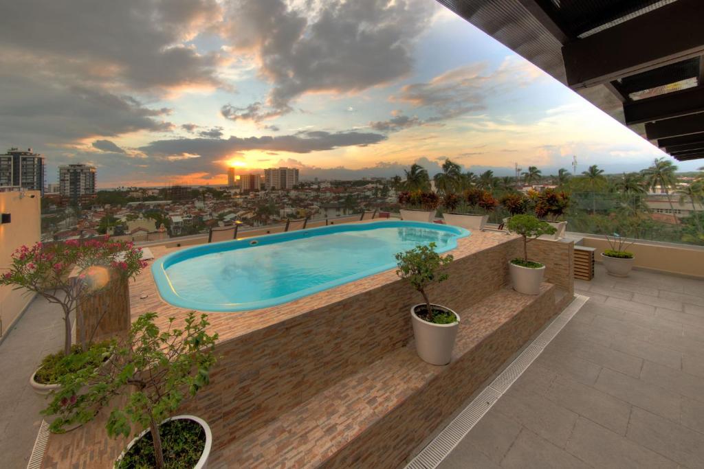 Hermoso condominio c. Alberca y cercano a la playa - 1