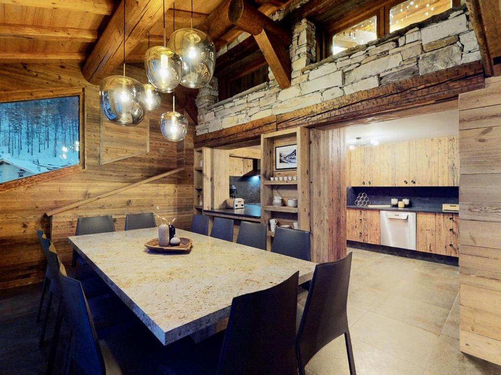 Chalet chaleureux, animaux admis - 12 pers. au Fornet - FR-1-567-105 - 3