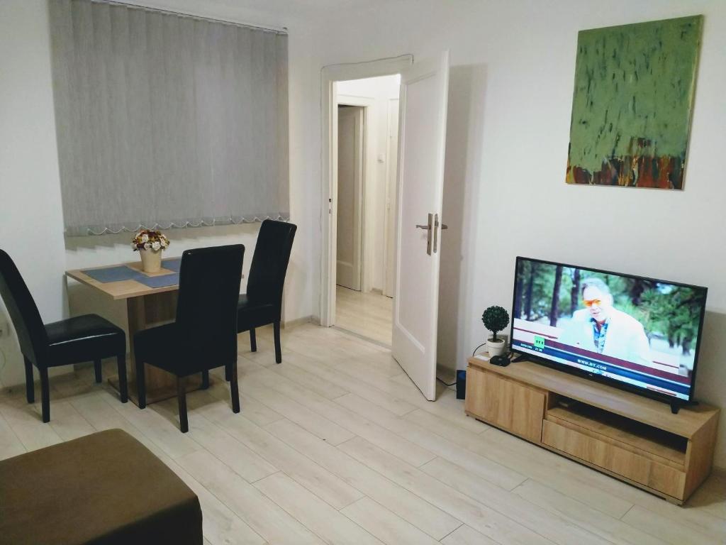 Belvedere Cozy Apartment - 4