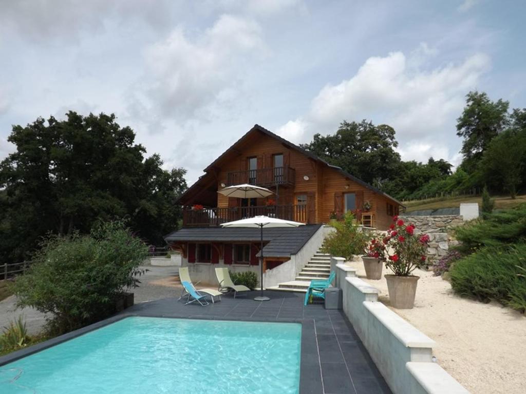 Appartement Saint-Étienne-de-Maurs, 5 pièces, 6 personnes - FR-1-742-205